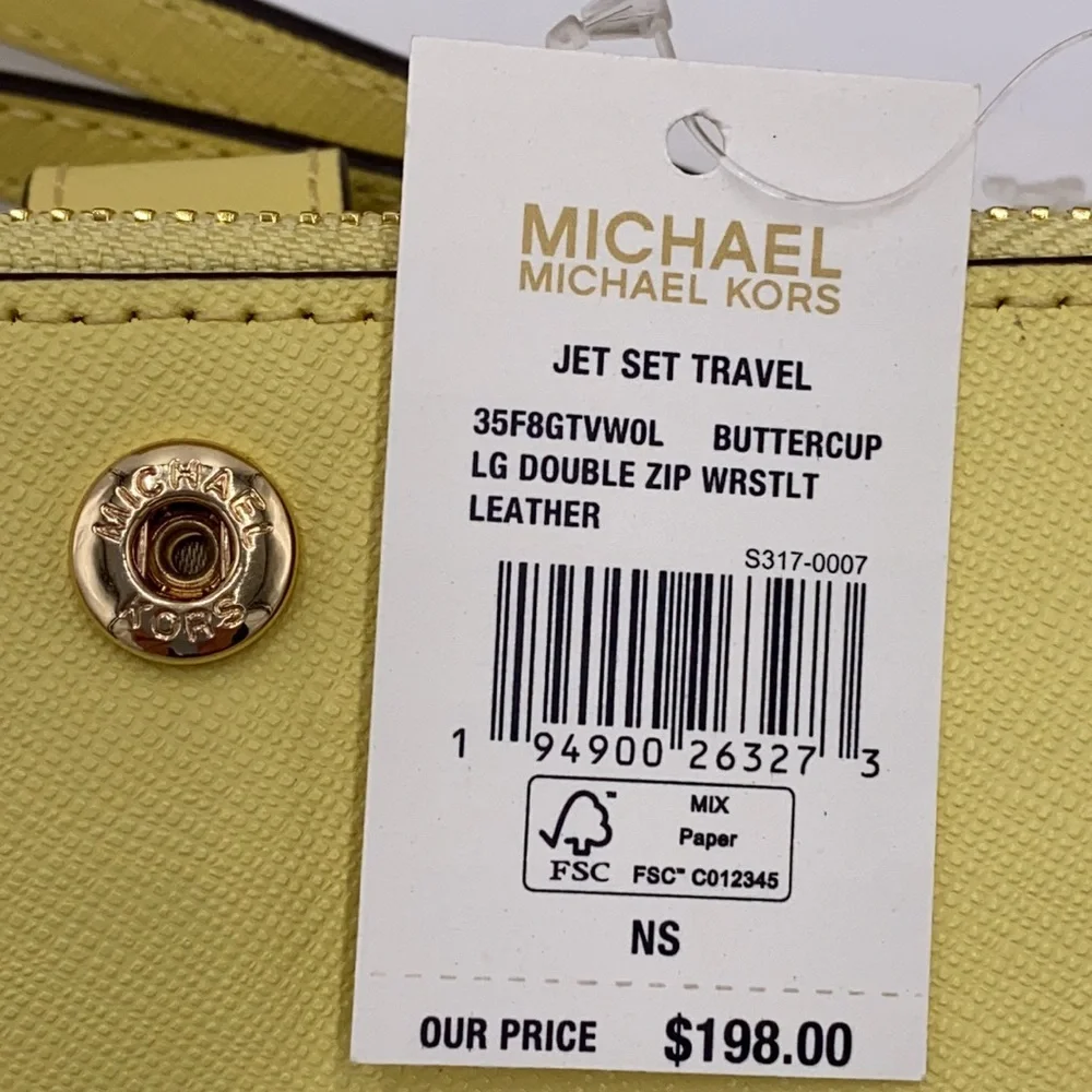 MICHAEL KORS LARGE DOUBLE ZIP WRISTLET BUTTERCUP